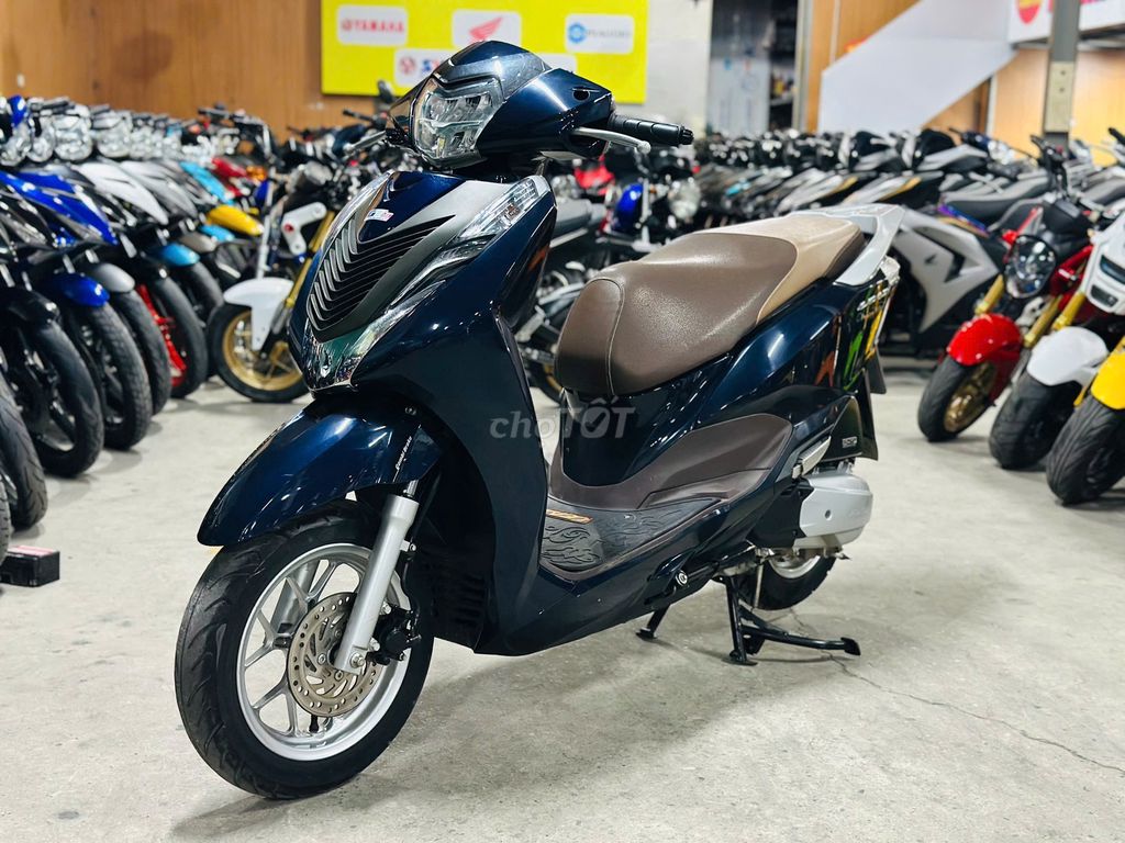 XE MÁYTHANH TÙNG_LEAD 125 ĐÈN LED 2021 CÓ TRẢ GÓP. Mua bán Xe máy tại Quận Nam Từ Liêm Hà Nội được đăng bởi THANH TÙNG hình 4