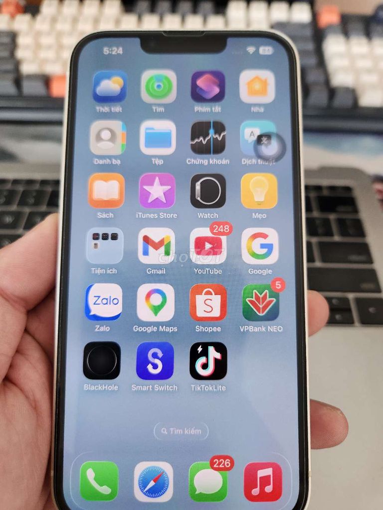Apple iPhone 13 128GB Trắng Như mới. Mua bán Điện thoại tại Thành phố Đông Hà Quảng Trị được đăng bởi suu bui hình 1