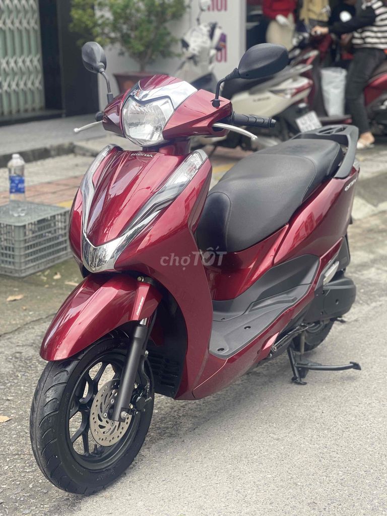Honda Lead 2017 Đỏ mận Đã sử dụng. Mua bán Xe máy tại Quận Thanh Khê Đà Nẵng được đăng bởi Song Vo hình 1