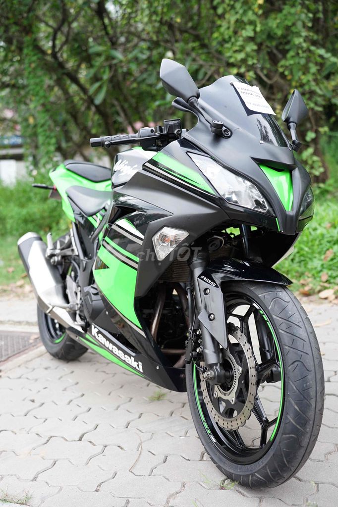 😊🥰 KAWASAKI NINJA 300 ABS 2016 , XE ĐẸP BIỂN SỐ SG. Mua bán Xe máy tại Thành phố Thủ Đức Tp Hồ Chí Minh được đăng bởi Thi Moto Thủ Đức hình 4