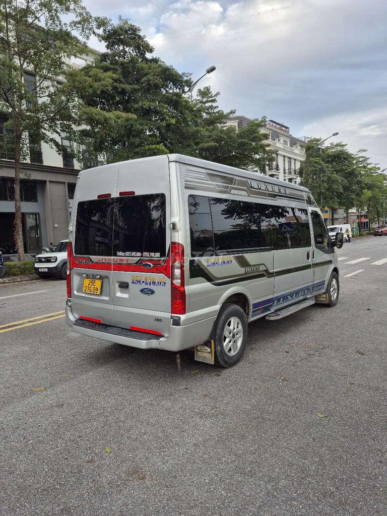 Xe khách Ford Transit 16 chỗ Bạc. Mua bán Phương tiện khác tại Quận Long Biên Hà Nội được đăng bởi Ngô hùng hình 6