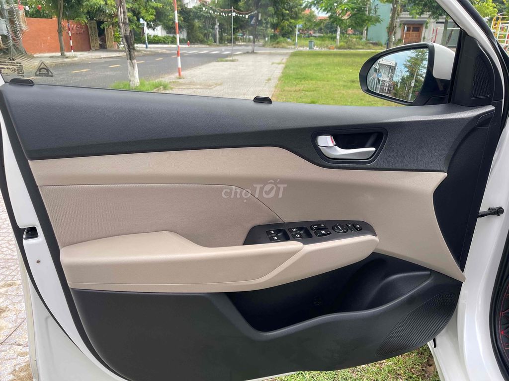 Hyundai Accent 2018 1.4 MT  bản đủ - 95000 km. Mua bán Ô tô tại Thành phố Hội An Quảng Nam được đăng bởi Nguyễn Minh Nở hình 14