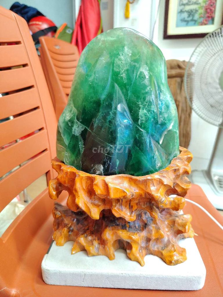 Tượng đá phong thủy Đá Floric Xanh 3,5 kg + đế gỗ. Mua bán Đồ sưu tầm, đồ cổ tại Quận Lê Chân Hải Phòng được đăng bởi Nguyễn Hiếu hình 1