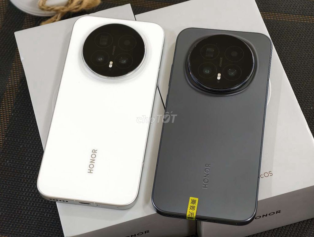 Honor Magic 8 512GB Đen+Trắng. Mua bán Điện thoại tại Quận Cẩm Lệ Đà Nẵng được đăng bởi Khoa Tàu hình 1