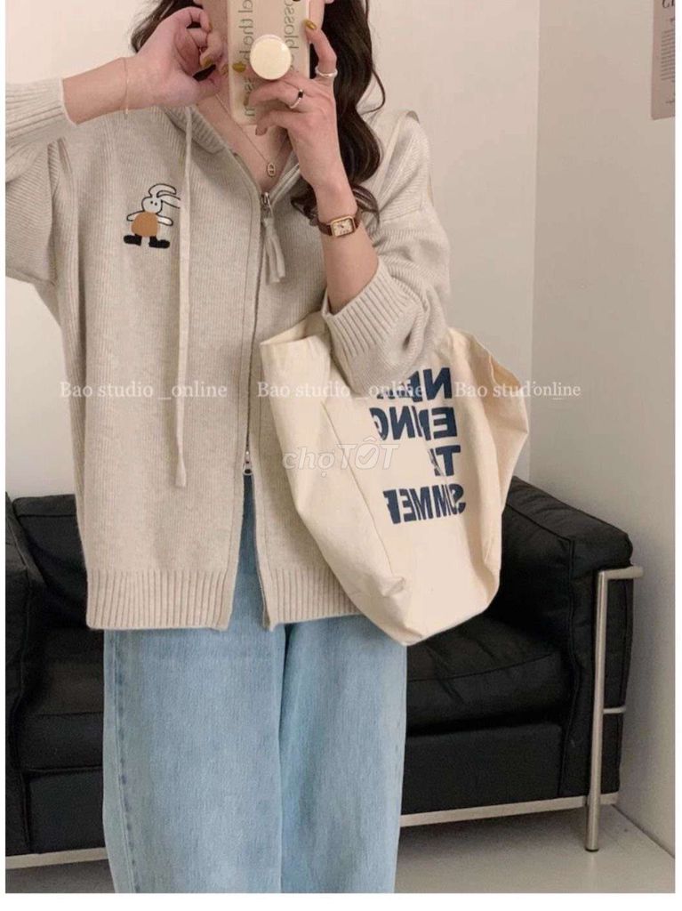 Áo khoác cardigan nữ len Freesize. Mua bán Quần áo tại Huyện Xuyên Mộc Bà Rịa - Vũng Tàu được đăng bởi Kieu Huynh Thi hình 1