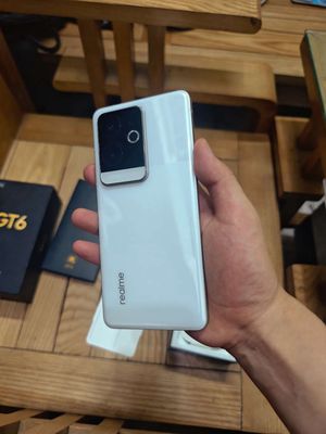Realme GT6 256GB Trắng Đã sử dụng