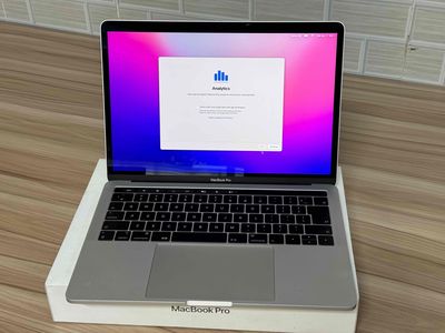 Macbook Pro 2019 - 13,3 inch  👉 Core : i5 - 2.4 Gh