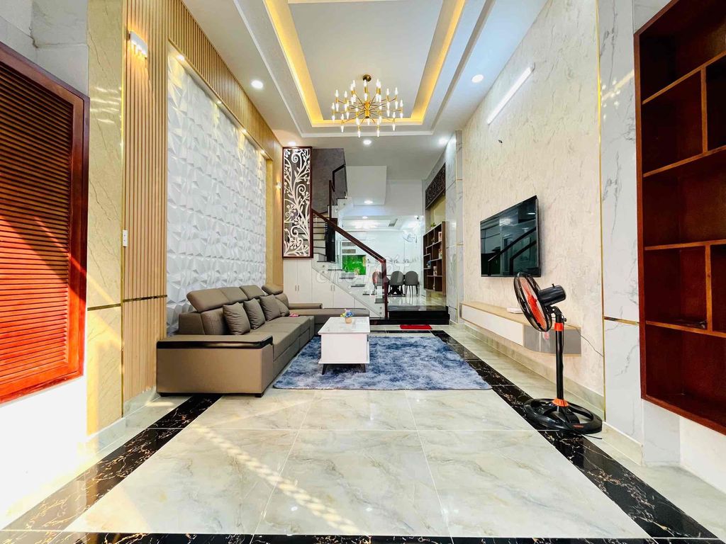 Nhà 2 lầu, sân thượng, 4PN Hẻm xe hơi Quang Trung gần Emart. Mua bán nhà ở tại Quận Gò Vấp Tp Hồ Chí Minh được đăng bởi Phan Quân hình 1