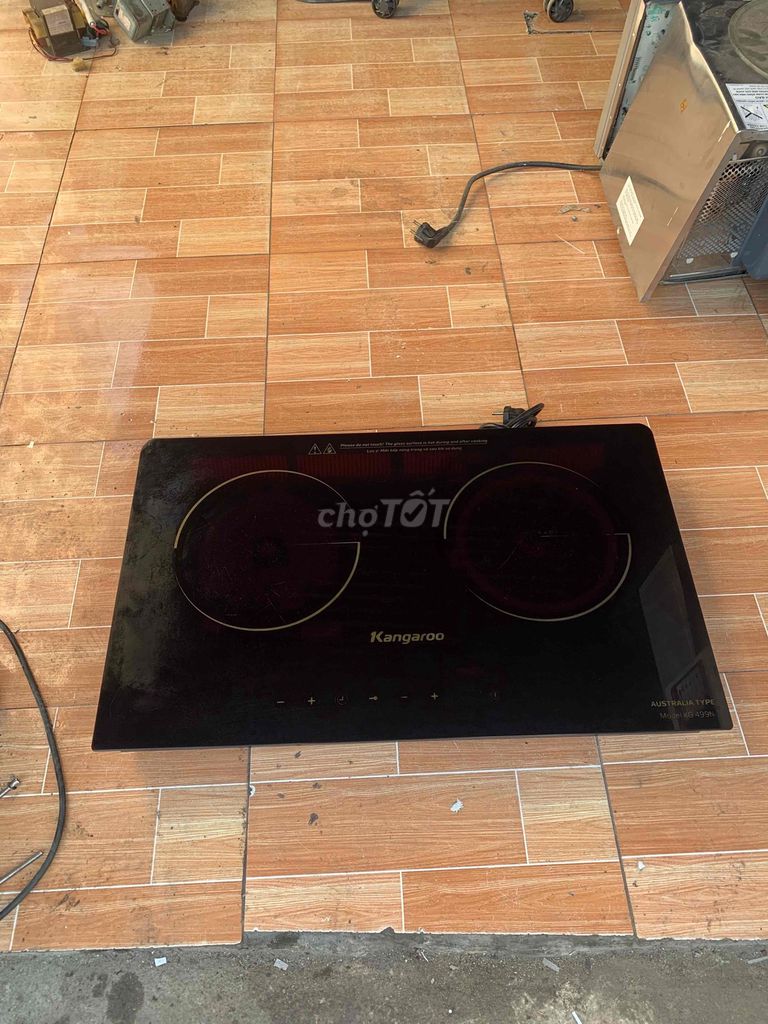 Bếp từ Kangaroo KG499N Đen. Mua bán Bếp, lò, đồ điện nhà bếp tại Quận Gò Vấp Tp Hồ Chí Minh được đăng bởi Phạm Nguyệt hình 1