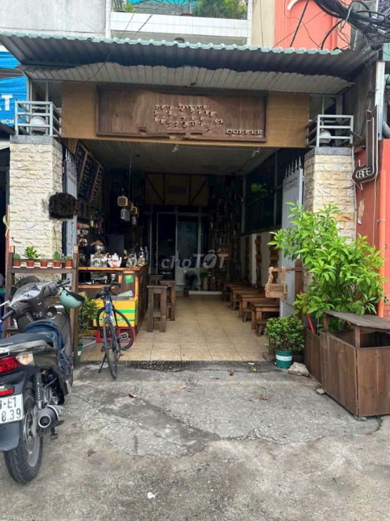 SANG QUÁN CAFE GIÁ RẺ NGAY SÂN BAY