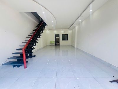 Cho thuê nhà 2 tầng KĐT Oasis, ngay gần Đại học Việt Đức, Giá 5tr. Cho thuê nhà ở tại Thị xã Bến Cát Bình Dương được đăng bởi Mỹ Xuyên