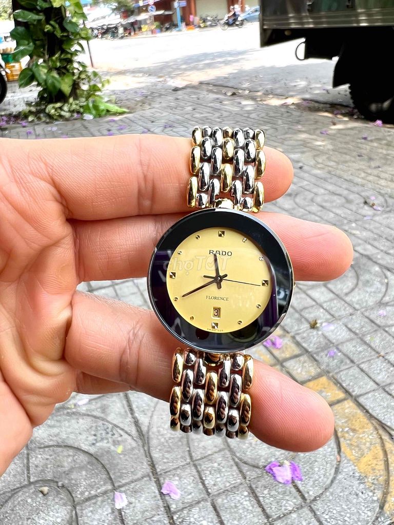 Đồng hồ Rado Florence Nữ Vàng Bạc. Mua bán Đồng hồ tại Thành phố Bà Rịa Bà Rịa - Vũng Tàu được đăng bởi Huy Hoàng : Đam mê Diễn Xuất, Lồng Tiếng hình 1