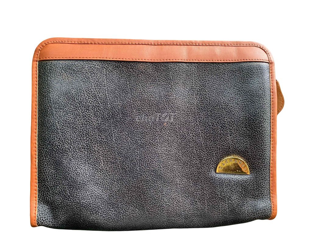 Clutch cầm tay hiệu Pháp CACHAREL Da bò Togo. Mua bán Túi xách tại Quận Bắc Từ Liêm Hà Nội được đăng bởi hanh hình 1