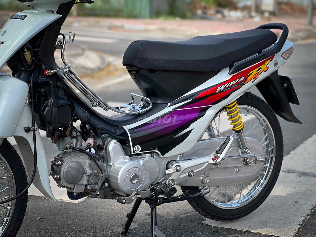 Honda Wave Anpha ZX màu Trắng. Mua bán Xe máy tại Quận Bình Tân Tp Hồ Chí Minh được đăng bởi Vĩ Thành Hưng hình 6
