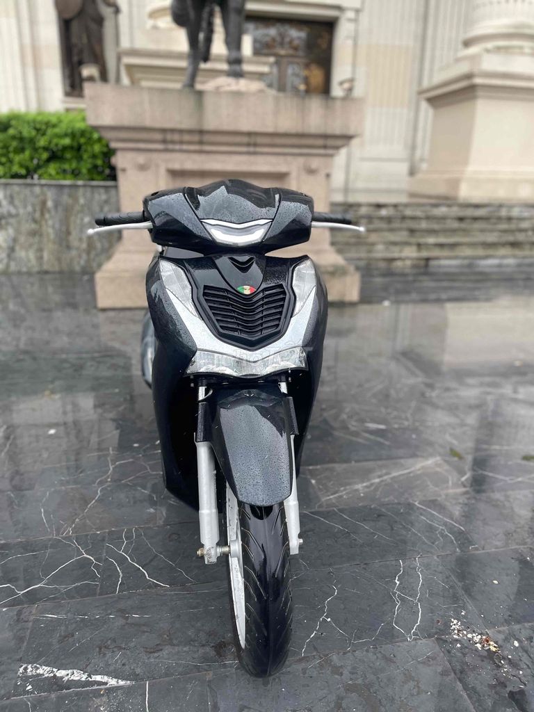 sh lướt đẹp,bán hoặc giao lưu xe khác. Mua bán Xe máy tại Thành phố Vinh Nghệ An được đăng bởi Mạnh Nhỏ hình 15