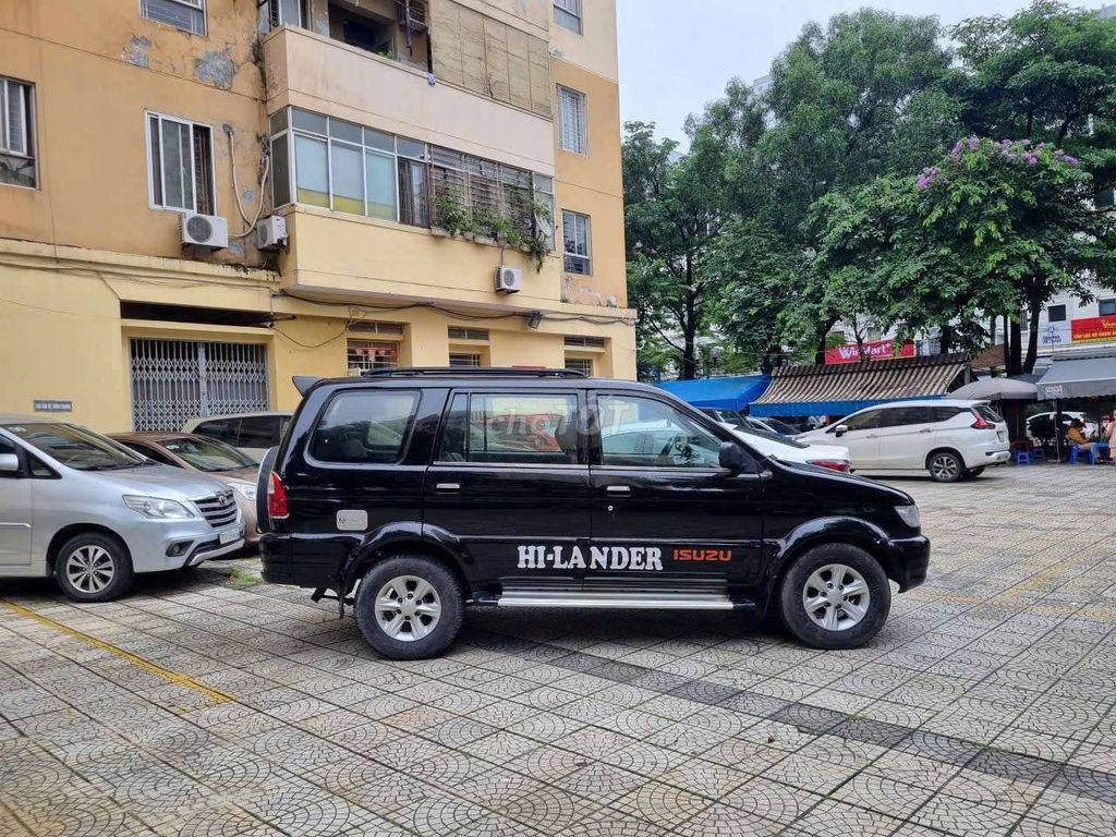 Isuzu Hilander 2004 số tự động. Mua bán Ô tô tại Quận Cầu Giấy Hà Nội được đăng bởi Trần Hoàng ô tô hình 3