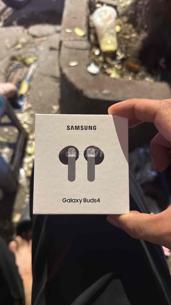 Tai nghe Samsung Galaxy Buds4 Nguyên seal. Mua bán Tivi, Âm thanh tại Quận Cầu Giấy Hà Nội được đăng bởi Tuấn Anh hình 1