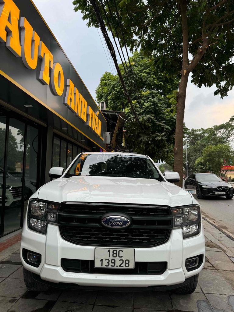 FORD RANGER XLS SX 2023 MÁY DẦU STĐ 1 CẦU