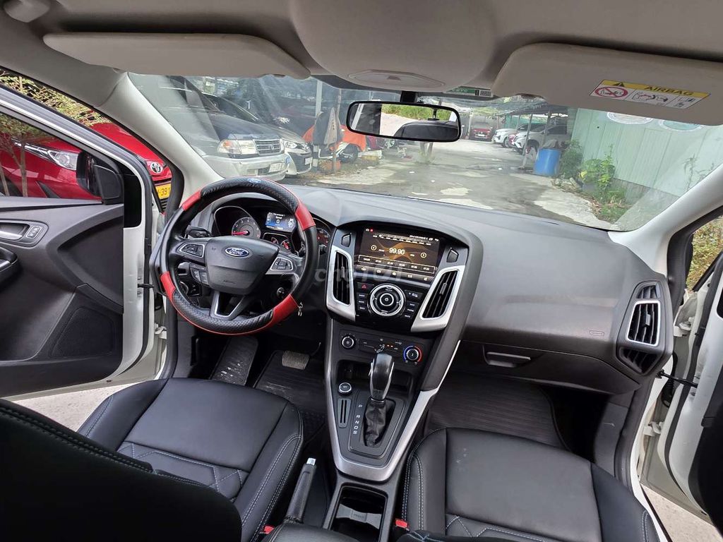 Ford Focus 2018 1.5 Turbo Trắng. Mua bán Ô tô tại Quận 12 Tp Hồ Chí Minh được đăng bởi Sĩ Nguyễn hình 11