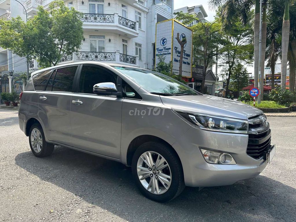 Bán nhanh Toyota Innova 2019 2.0V - 77000 km