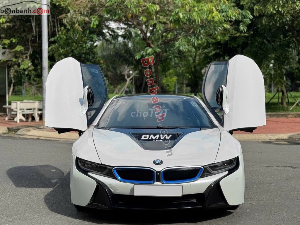 BMW i8 Sản Xuất 2014 Zin 100%. Mua bán Ô tô tại Quận Hà Đông Hà Nội được đăng bởi Trường Thịnh Phát Auto hình 4