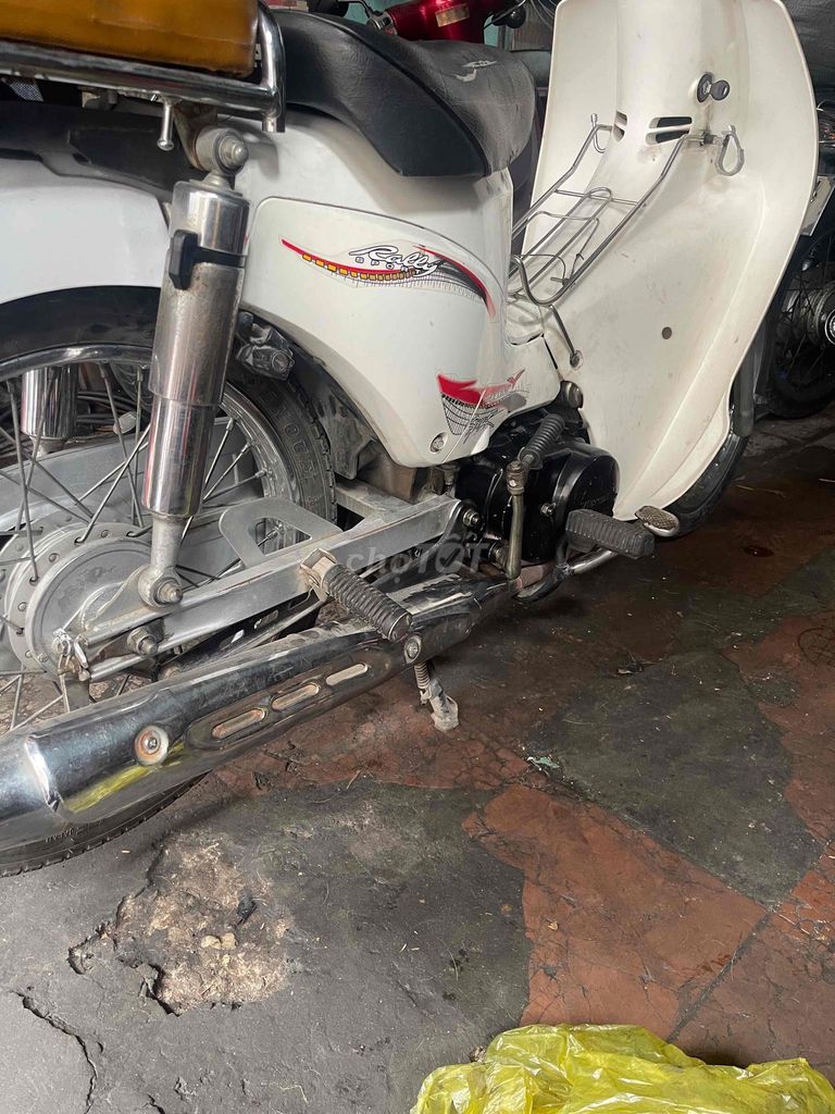 Honda Cub 50cc Trắng Đã sử dụng. Mua bán Xe máy tại Quận Lê Chân Hải Phòng được đăng bởi Nguyễn huy hình 4