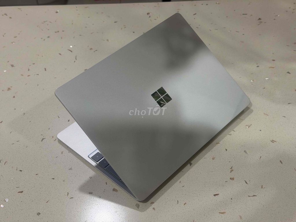 Surface Laptop Go 3 I5 1235u 16GB/256GB. Mua bán Laptop tại Thành phố Thủ Đức Tp Hồ Chí Minh được đăng bởi phạm nguyên hình 1