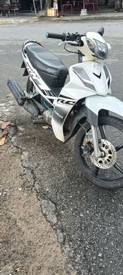 Yamaha Sirius RC màu Trắng