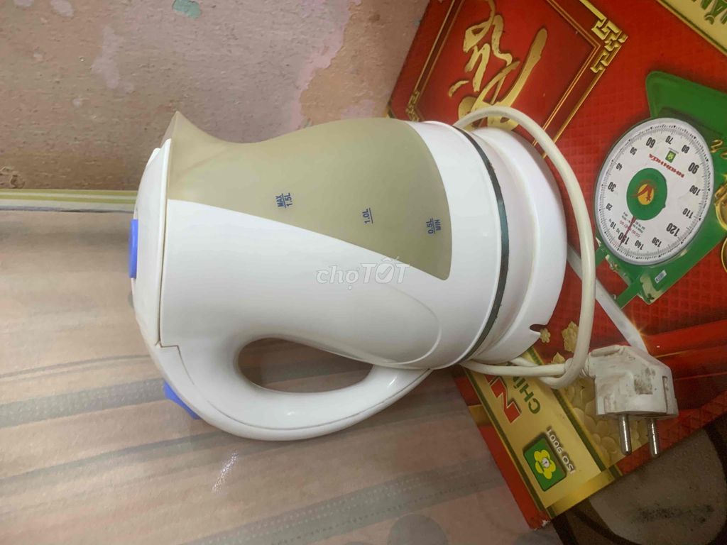 Bình đun siêu tốc KhaLuvk Home 1.5 lít còn xài tốt