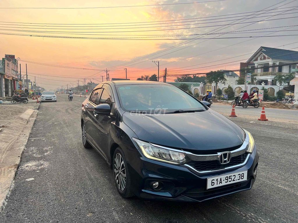 Honda City 2019 1.5 TOP - 92008 km