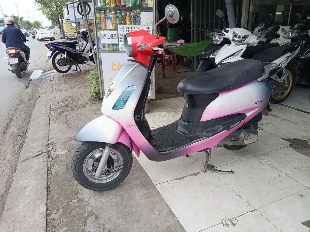 Elizabeth bình xăng xe liền lạc máy êm. Mua bán Xe máy tại Quận Bình Thuỷ Cần Thơ được đăng bởi binh hình 3