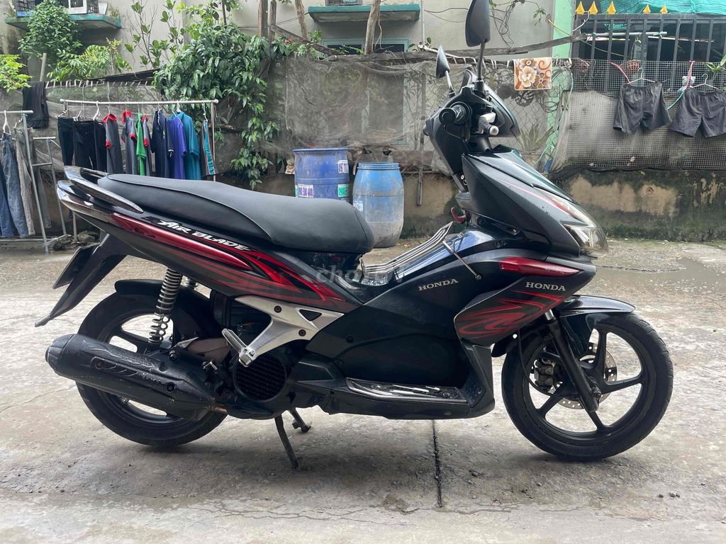 Air BLADE máy êm xe đẹp. Mua bán Xe máy tại Huyện Đức Hòa Long An được đăng bởi XE MÁY CŨ LONG AN hình 1