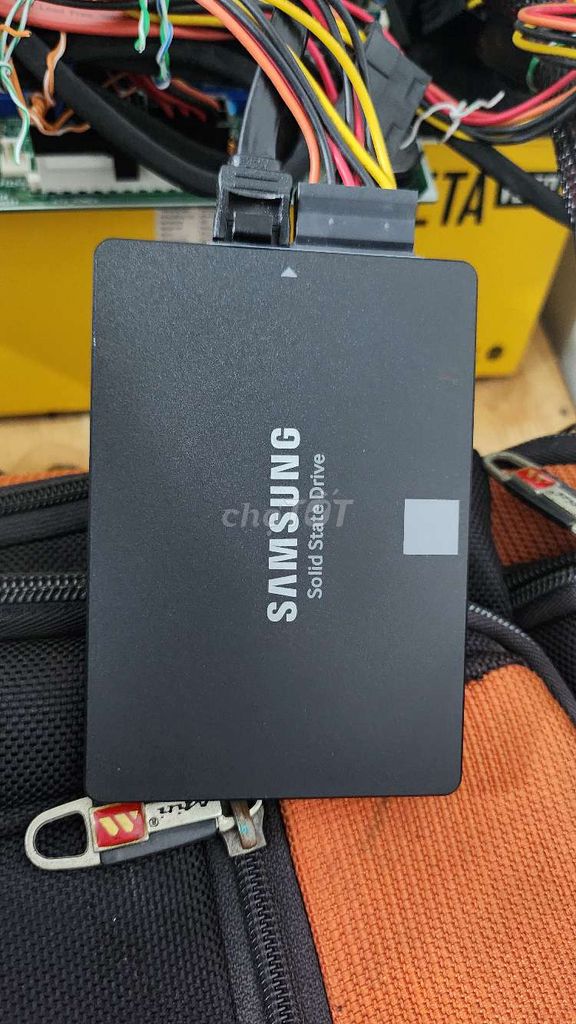 Bán ổ cứng ít dùng SSD 500GB như ảnh