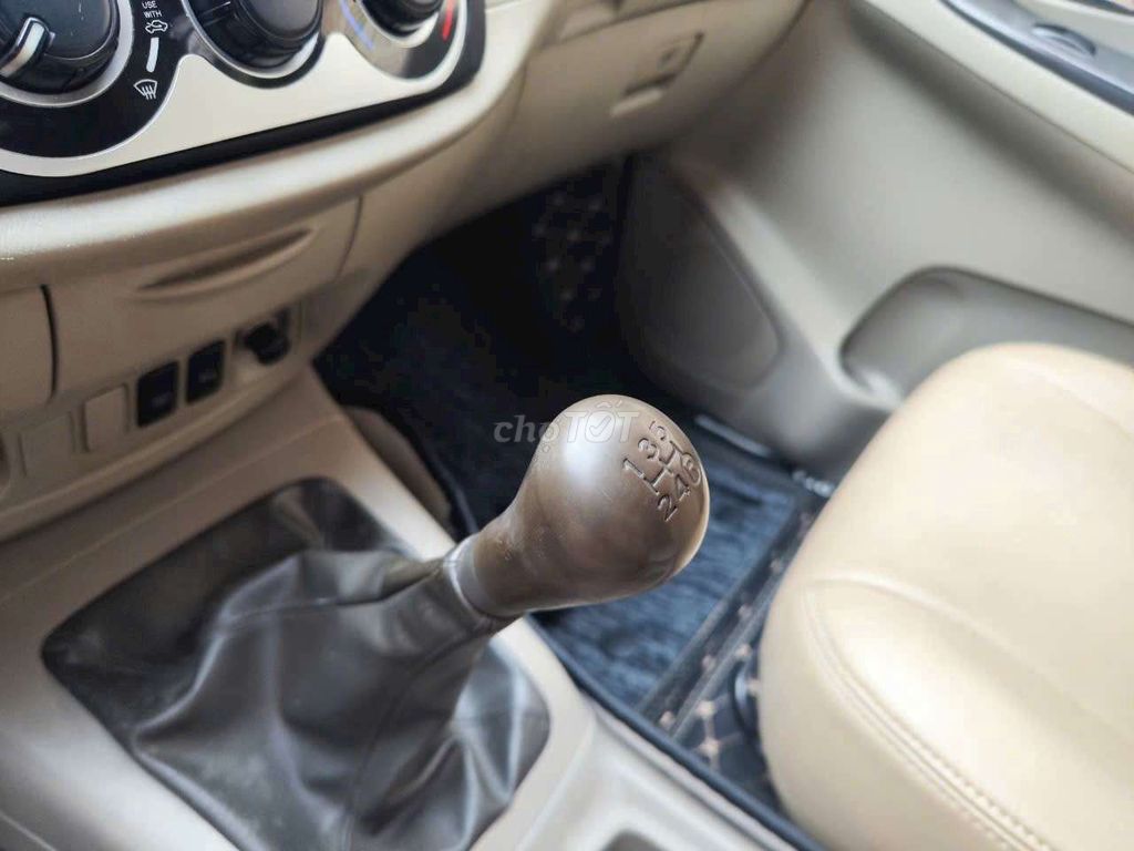 Innova MT sản xuất 2014 Gia Đình. Mua bán Ô tô tại Quận 8 Tp Hồ Chí Minh được đăng bởi VUONG  hình 7