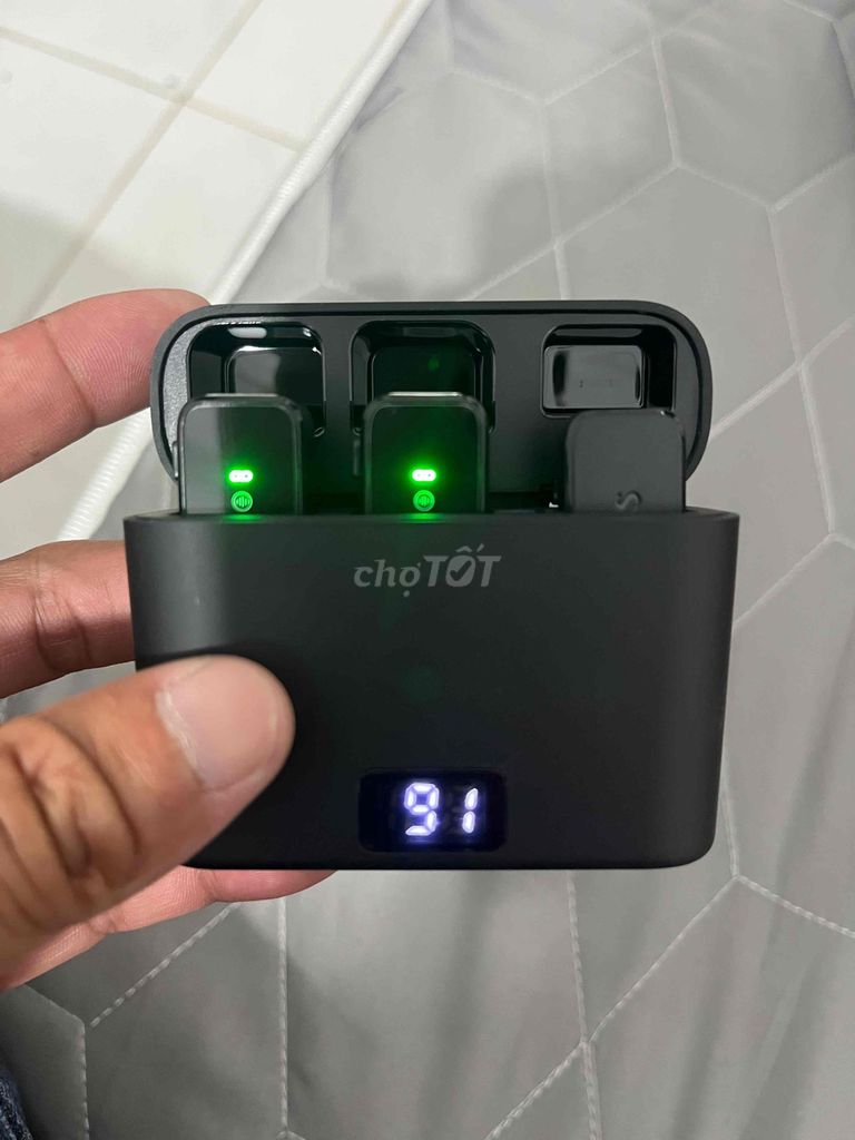 Micro thu âm màu Đen Mới. Mua bán Tivi, Âm thanh tại Quận Cái Răng Cần Thơ được đăng bởi Shop vật tư xây dựng hình 1