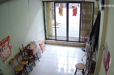 Bán nhà - Mặt đường Hoàng Đạo Thành - DT 87,3 m2, 3 Tầng- 10,7 TỶ
