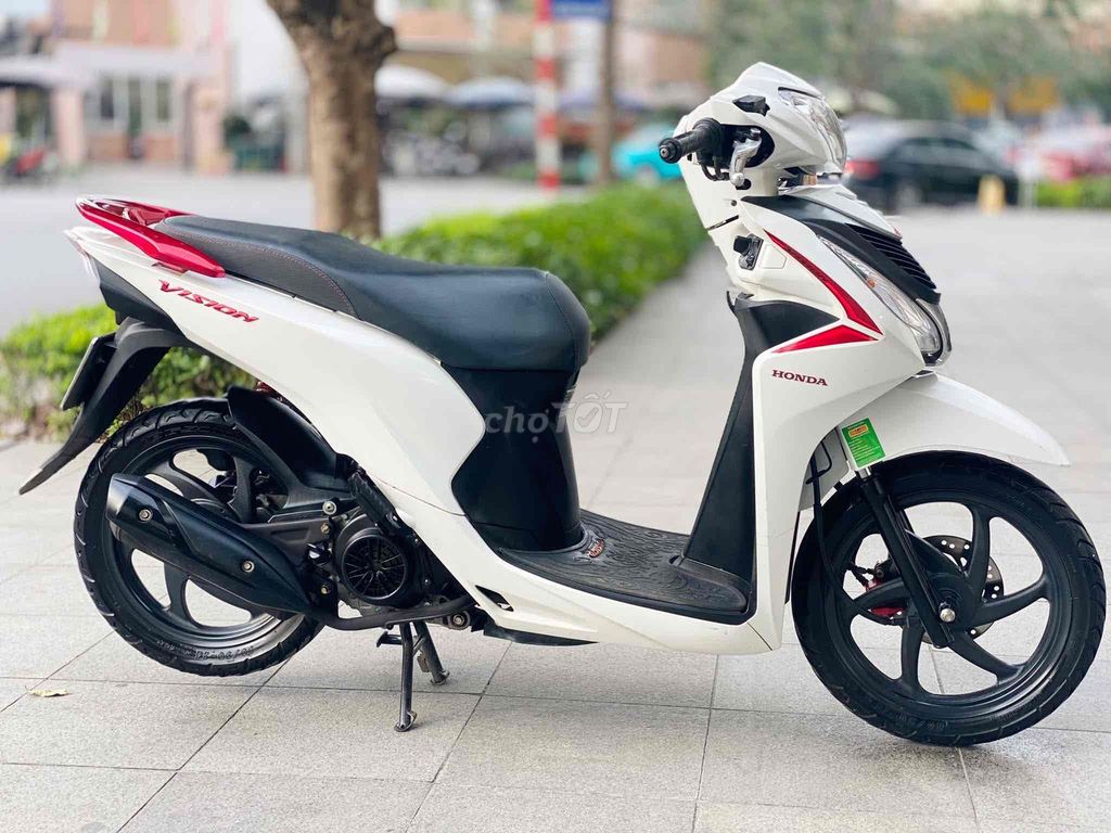 vision 2020 9c đỏ trắng như hình cần bán. Mua bán Xe máy tại Huyện Châu Đức Bà Rịa - Vũng Tàu được đăng bởi lukaku hình 1
