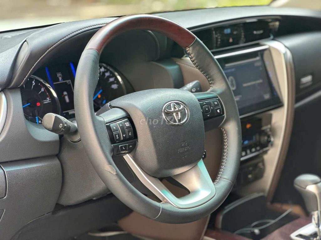 TOYOTA FORTUNER 2.7V  - 39000 km. Mua bán Ô tô tại Thành phố Thủ Đức Tp Hồ Chí Minh được đăng bởi Ms Hiệp  hình 8