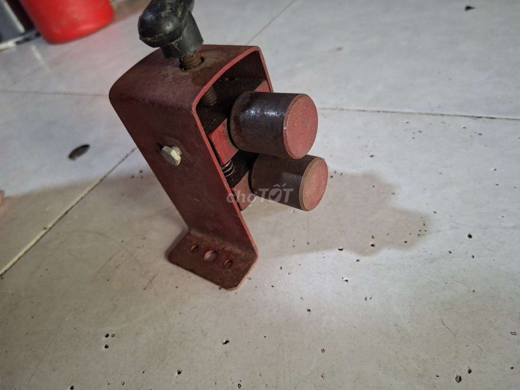 Dụng cụ ép biển số. Mua bán Đồ chuyên dụng, Giống nuôi trồng tại Thành phố Hồng Ngự Đồng Tháp được đăng bởi Quốc Anh hình 1