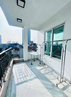 NHÀ ĐẸP PHÚ THƯỢNG  DÂN XÂY TÂM HUYẾT  3 THOÁNG  Ở NGAY