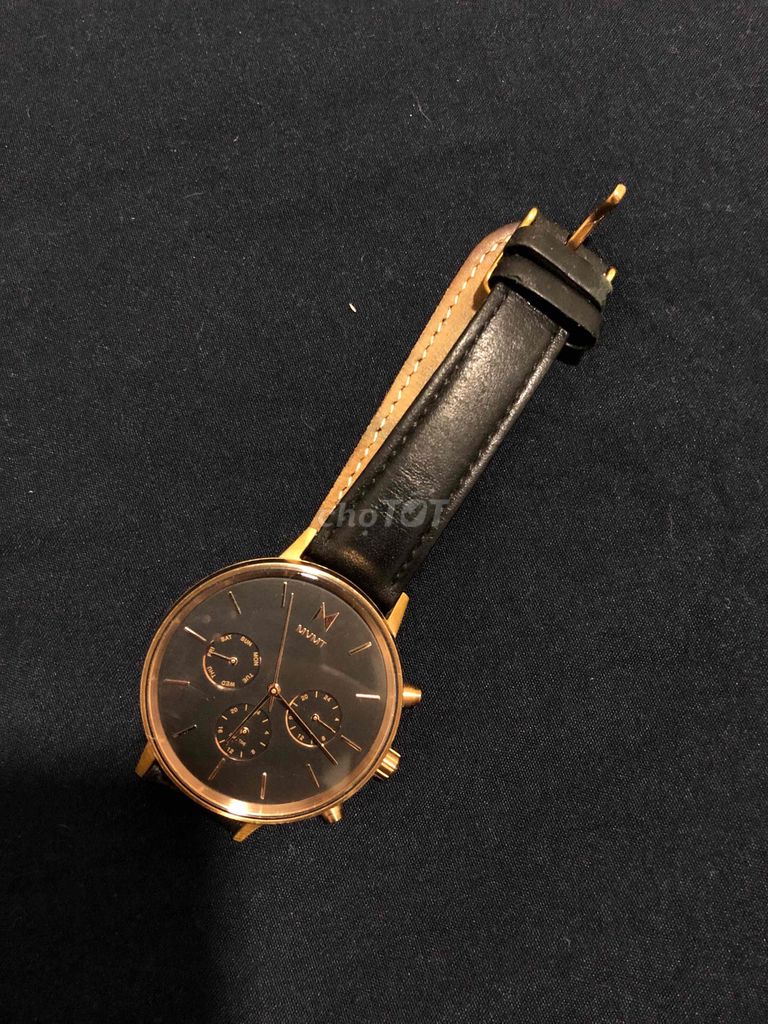 Đồng hồ MVMT Nova unisex Thép không gỉ. Mua bán Đồng hồ tại Quận Bình Tân Tp Hồ Chí Minh được đăng bởi Le Thu hình 1