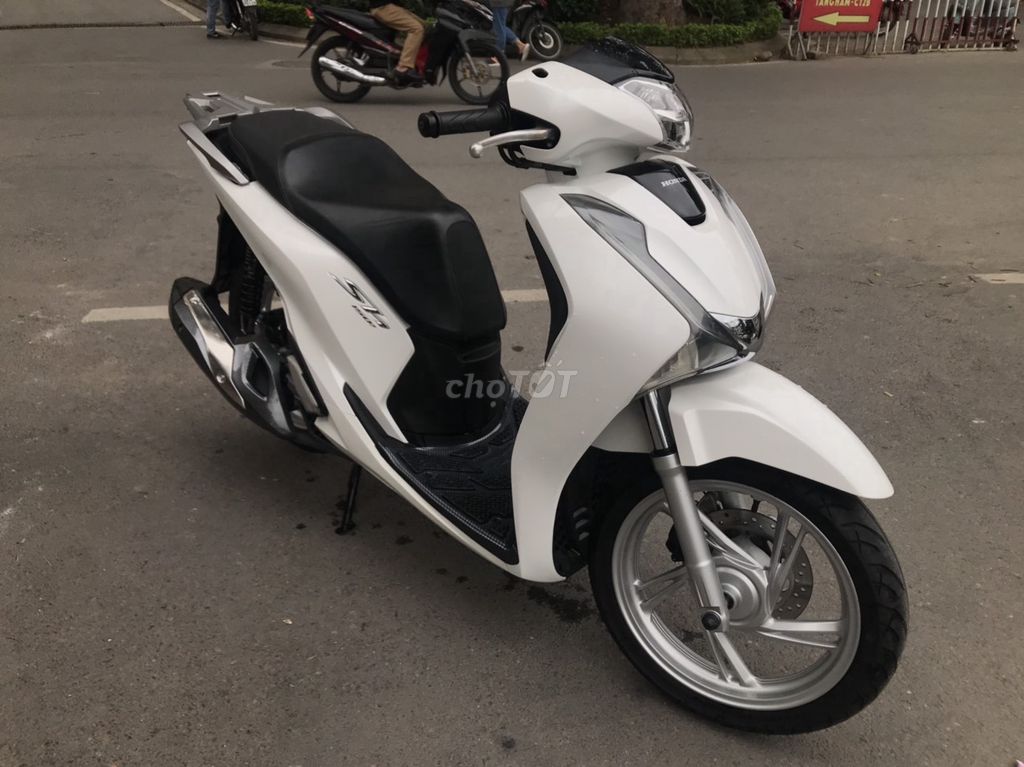 0913506899 - Honda SH 150cc ABS TRẮNG 2019