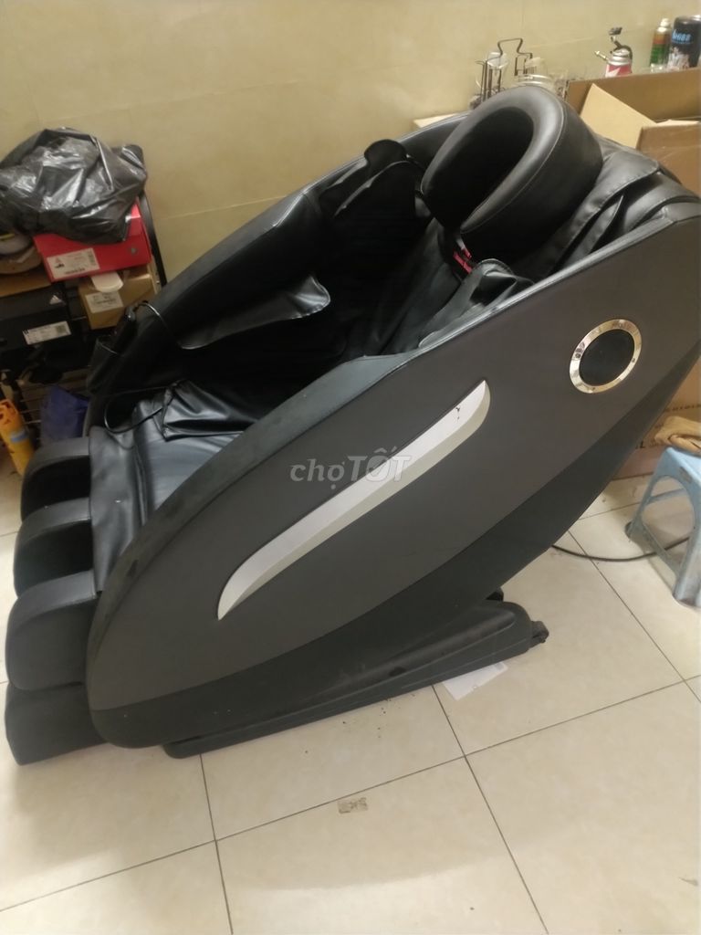 Ghế massage Thomas Hamilton Đen đã sử dụng. Mua bán Bàn ghế tại Quận Hoàn Kiếm Hà Nội được đăng bởi Mhgiang hình 1