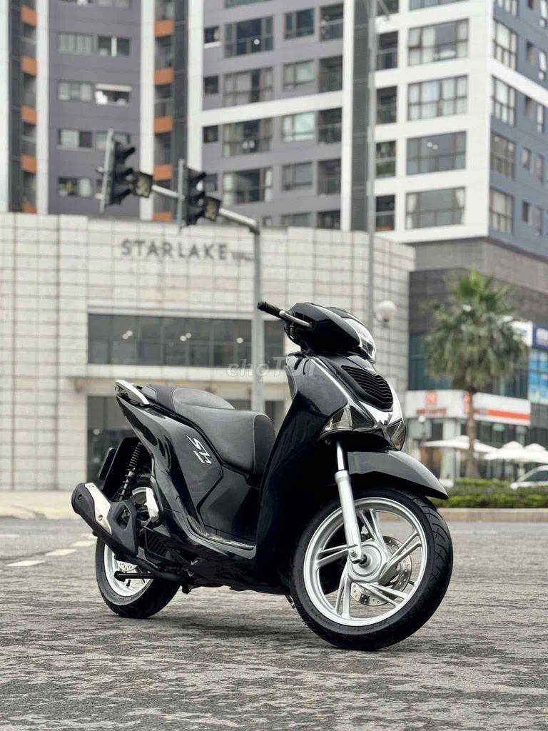 Honda SH Việt 150 ABS 2017 Đen. Mua bán Xe máy tại Quận Cầu Giấy Hà Nội được đăng bởi Tuấn Việt Motor hình 1