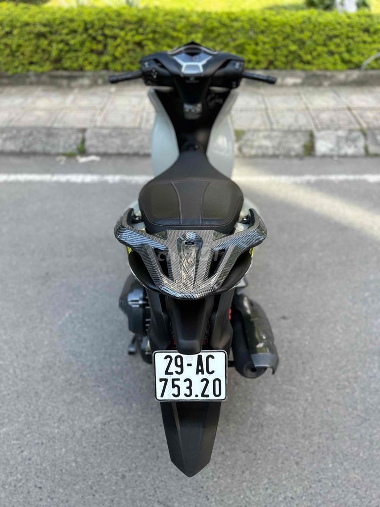 Honda Sh Việt 2024!! 160cc phanh A.B.S Lướt/Mới. Mua bán Xe máy tại Quận Hoàng Mai Hà Nội được đăng bởi Xe Máy Quân Oanh  hình 3