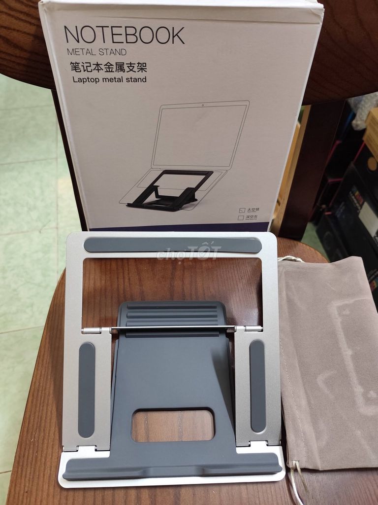 Giá đỡ laptop Kim loại Xám xoay 360 độ 17 inch. Mua bán Phụ kiện (Màn hình, Chuột...) tại Quận Hoàn Kiếm Hà Nội được đăng bởi Hội Đồ Điện Tử hình 1