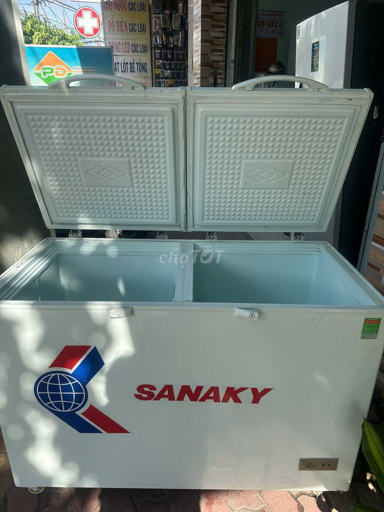 Tủ đông mát Sanaky 300L - Bảo hành 6th - Free ship. Mua bán Tủ lạnh tại Quận Gò Vấp Tp Hồ Chí Minh được đăng bởi Điện Máy Phát Đạt hình 1