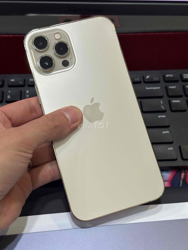 Apple iPhone 12 Pro Max 256GB Vàng bán hoặc gil. Mua bán Điện thoại tại Thành phố Đà Lạt Lâm Đồng được đăng bởi nhanh gọn lẹ hình 1