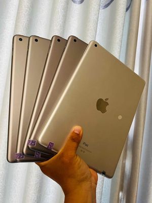 ipad Gen 6 - 32gb - WIFI,99%..bh 1 tháng. Zin keng
