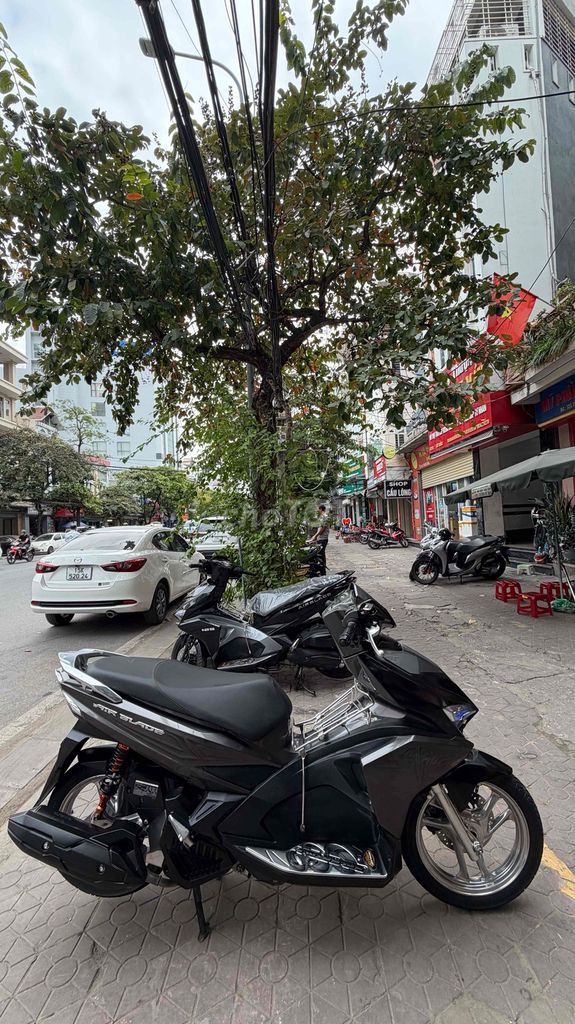 Bán xe AirBlade 2017 vào tên chính chủ.. Mua bán Xe máy tại Quận Lê Chân Hải Phòng được đăng bởi Cửa Hàng Xe Máy Hương THược  hình 7